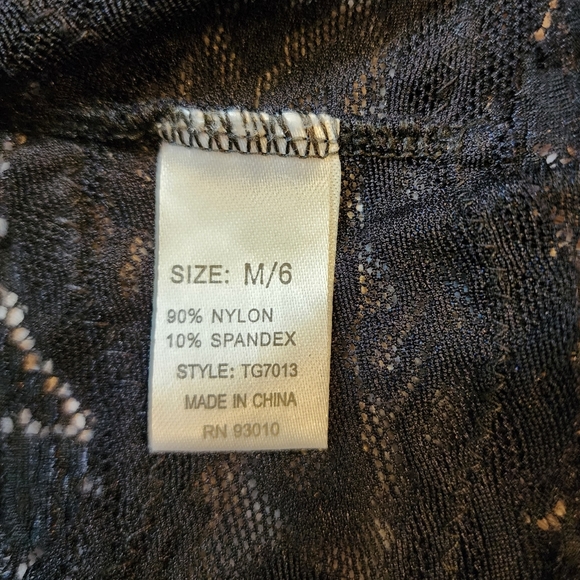 Sexy Lacy Black and Sheer Leopard Mesh Cheeky Thong Women's Size M/6 - Picture 4 of 4